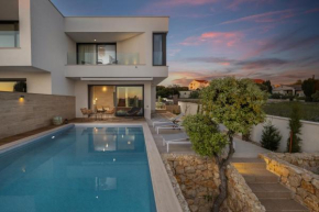 Beautiful Villa Oliva Mandre
